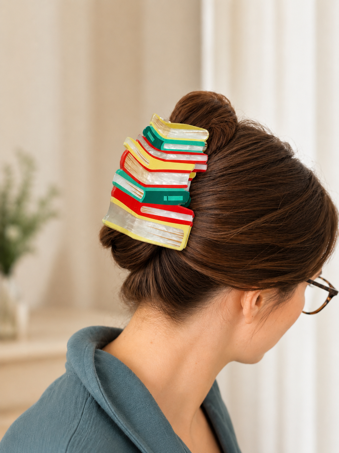Large Book Claw Clip